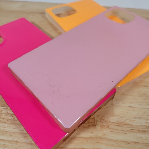 iPhone 13 Cell Phone Case Lot 3 Cases - Picture 3 of 3